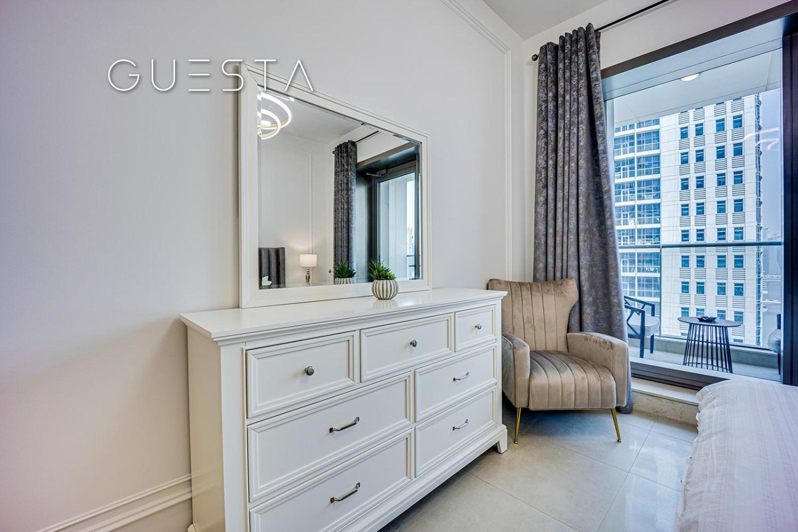 Sparkle Tower, Dubai Marina Room photo